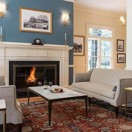 The Bar Harbor Inn-2